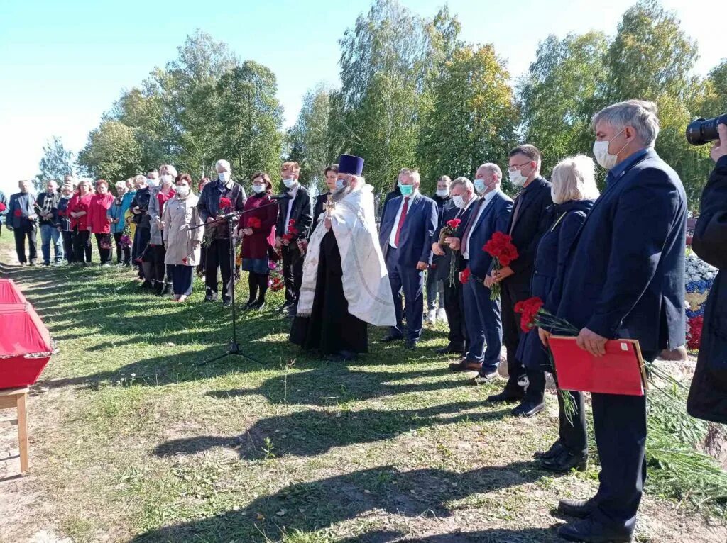 Погода брянская брасовский. Погода брянская брасовский. Брасово храм василия великого. Погода брянская брасовский. Мчс брасово.