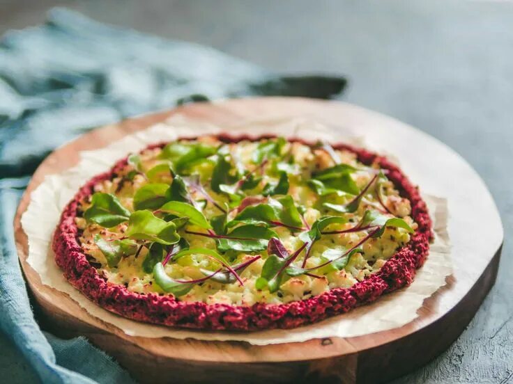 Тарт Татен со свеклой, луком, козьим сыром и мятой Recipes, Food, Vegetable pizz