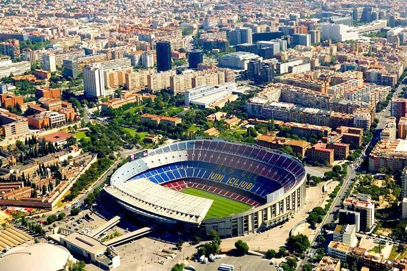 Камп ноу стадион. Стадион Камп ноу Барселона Испания. Стадион Camp nou. Город Барселона стадион Камп ноу.