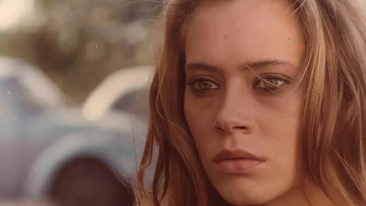 Тити шалое. Тити шалое. Титти печчи шалойя актриса спрут. Барбара де росси. Барбара де росси в сериале спрут.