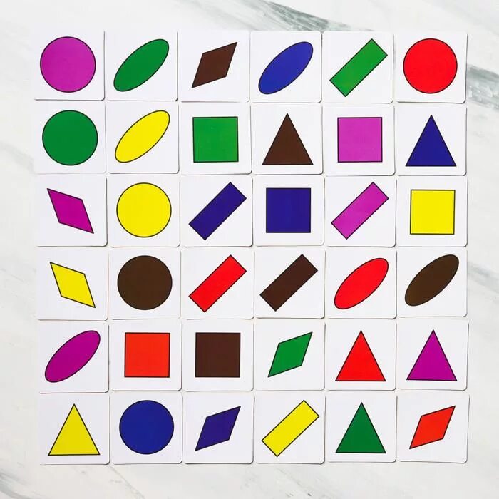 Учим цвета и формы. Цвет и форма для малышей. Геометрические фигуры для дите. Игрушки для изучения цветов. Книга для детей цвета и цифры.