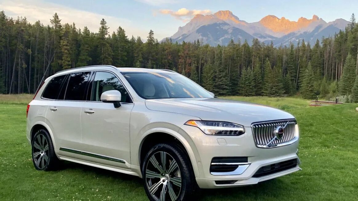 Volvo xc90 2021. Volvo xc90 2020. Вольво джип xc90. Вольво джип xc90 2020.