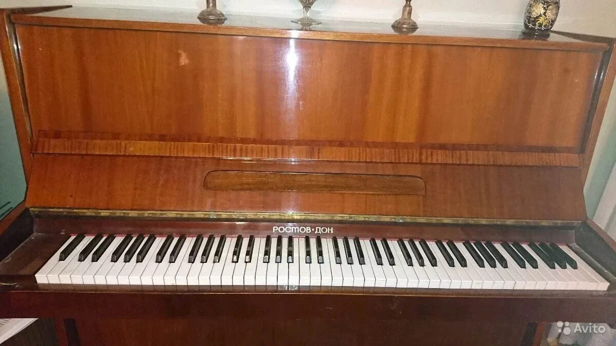 Апартаменты у бориса на соборном 102. Комплектная акустика от магнитофона ростов 102. Струны пианино. Фортепиано советское. Дон 102.