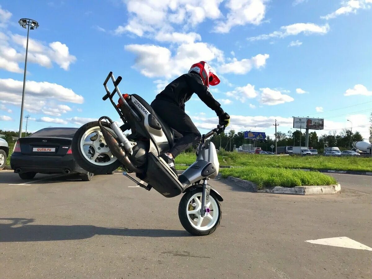 Slider Yamaha 2004. Yamaha Slider. Yamaha Slider Stunt. Мопед Ямаха слайдер. Yamaha слайдер