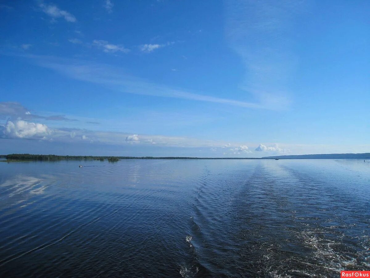 на волге широкой на стрелке далекой. на волге широкой. волга 2023 фото. самая широкая часть волги. на волге широкой на стрелке.