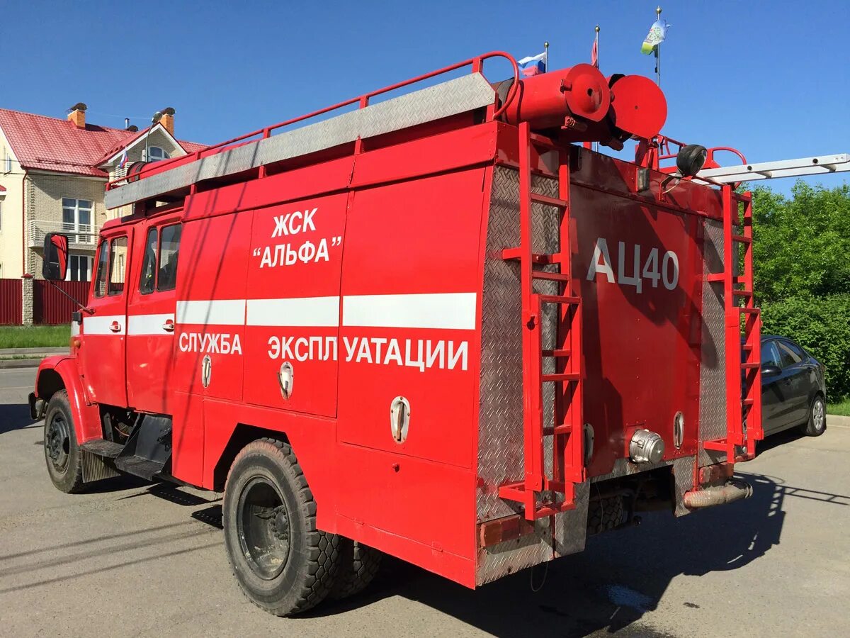 Воронеж горэлектросеть телефон аварийной. Аварийная машина. Аварийная служба электросетей. Аварийная машина электросетей. Аварийная газовая служба машина.