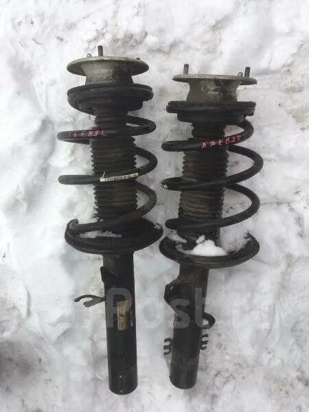 Амортизаторы бмв х3. Задние амортизаторы бмв х3 f25. Амортизатор передний бмв х3 е83. Амортизаторы бмв х3. Втулка заднего амортизатора бмв ф25.