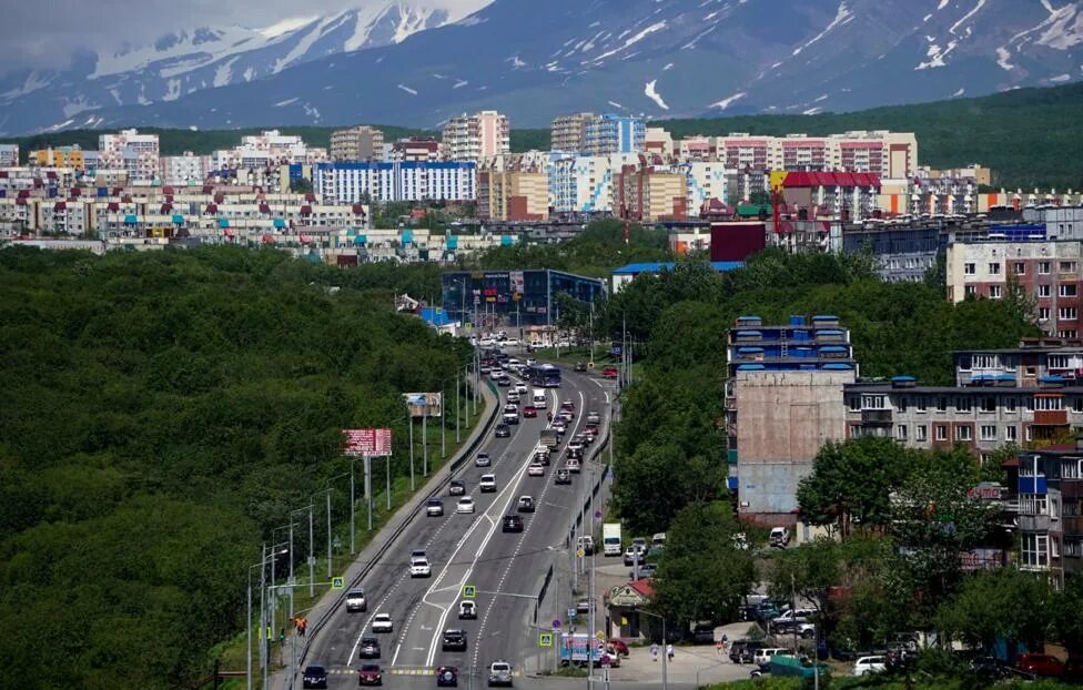 Население петропавловска. Петропавловск Камчатский 8 километр. Петропавловск-Камчатский улицы. Петропавловск-Камчатский центральные улицы города. Тюмень Петропавловск Камчатский.