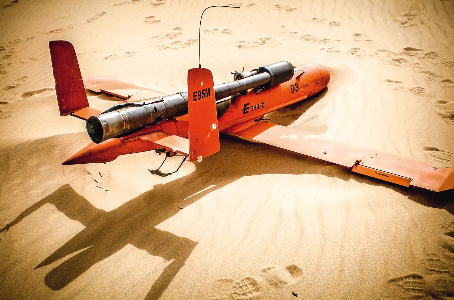 бпла predator c avenger. беспилотник с реактивным двигателем. реактивный дрон с вертикальным взлетом. беспилотник с реактивным двигателем. беспилотник с реактивным двигателем.