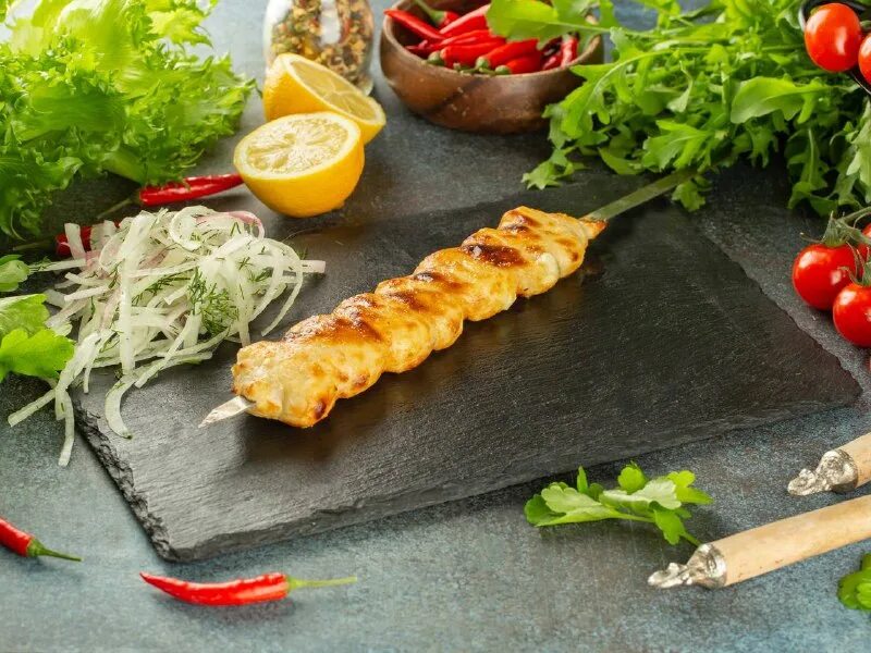 люля кебаб урюк. сет люля кебаб. шашлык тахтача в худжанде. рататуй с мясом. шашлык тахтача khujand.