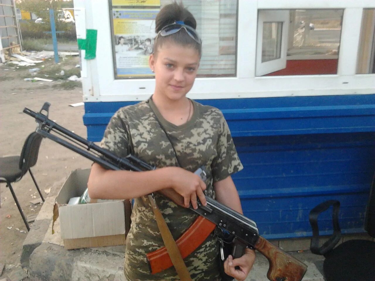 Александра самсонова снайперша. Украинская снайперша "уголек". Украинские снайперши. Украинские снайперши. Александра самсонова снайпер всу.