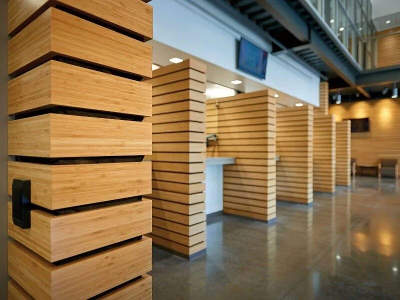 Работа с современными материалами. Отделка стен деревом. Вяз натуральный благородный 5500 su. Работа с современными материалами. Дизайнерская отделка стен.