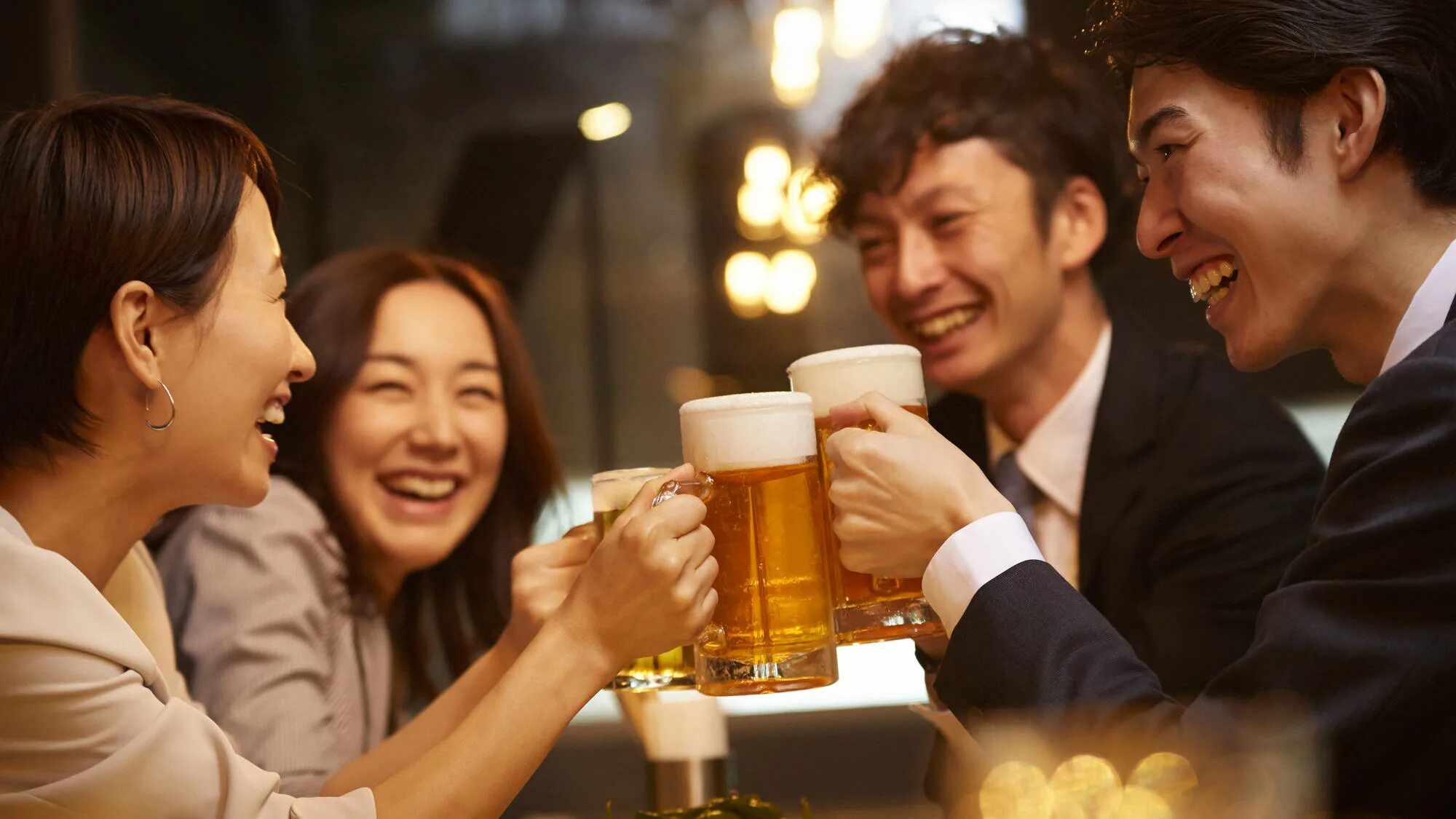 Drink japanese wife. Корпоративная развлечения в Японии. The perfect Beer Japan. Japan Beer funny photo. Beer Japan Realism picture.