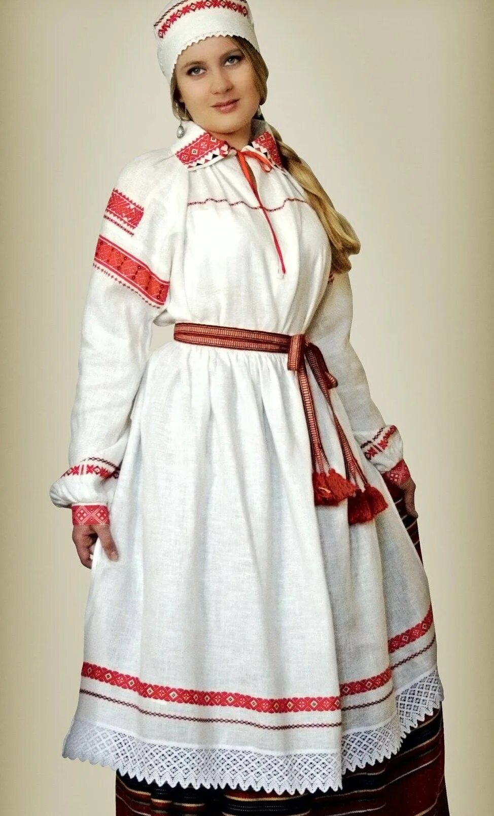 Секонд хенд. Белорусский народный костюм. Белоруссия народ нац костюм. Зимние вещи. Power dressing.