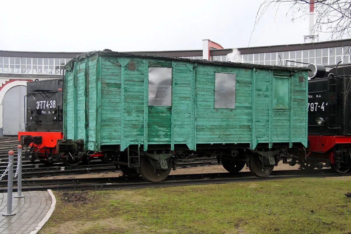 Вагон пассажирский двухосный (1900). Двухосный вагон. Музей подвижного состава южно-уральской железной дороги. Двухосный крытый вагон 28394. Двухосный пассажирский вагон ссср.