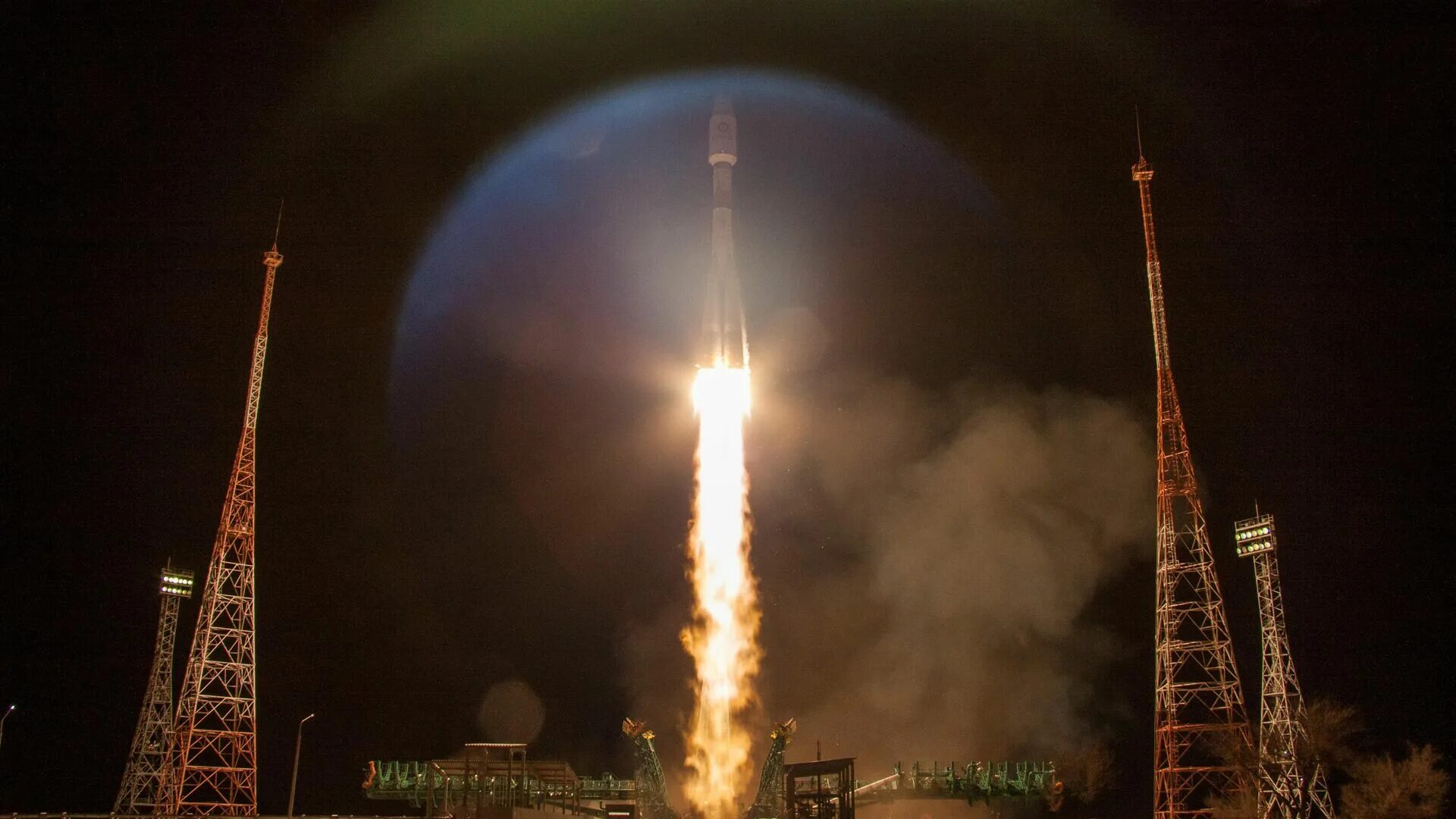 Космодром байконур уксс. С космодрома байконур запускают ракету. Космодром байконур старт ракеты союз-2. Ракета донбасс байконур. Корабль союз мс-19.