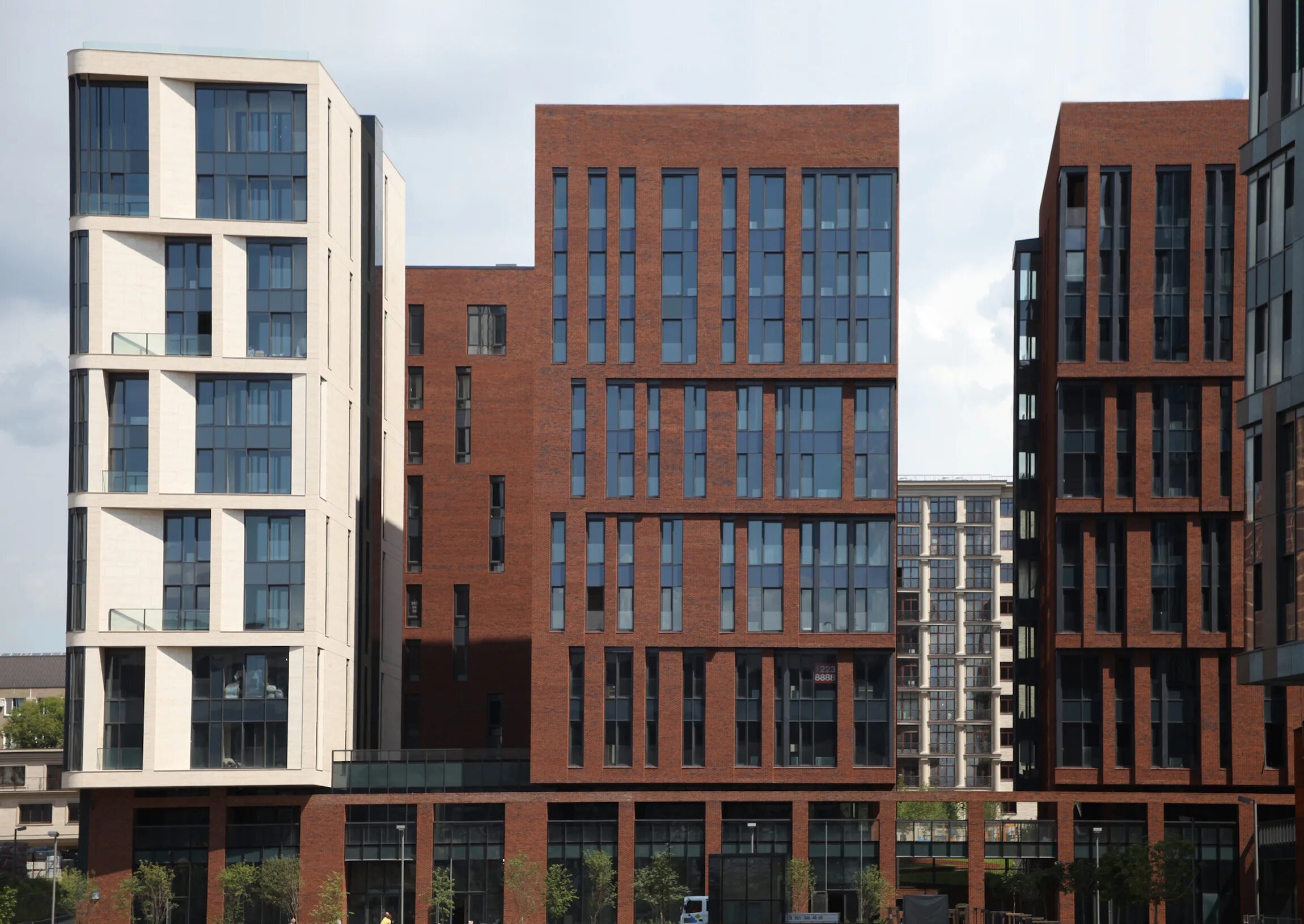 Сергей чобан невская ратуша. Садовые кварталы 3 квартал. Скуратов архитектор садовые кварталы. Жилой комплекс "садовые кварталы" : sergey skuratov. Садовые кварталы квартал 5.