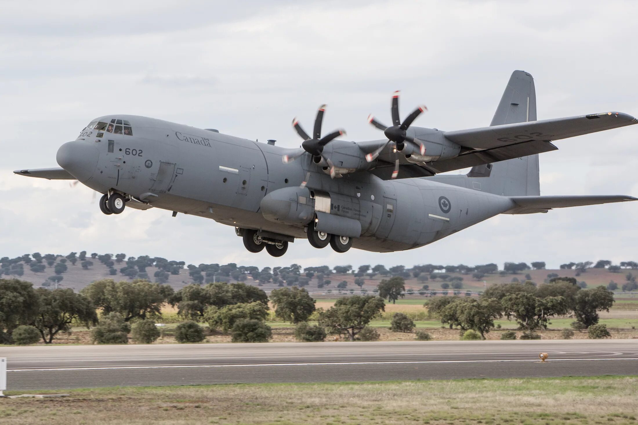 Самолет Hercules c130. C-130 Геркулес. Локхид c-130 «Геркулес». Самолёт Lockheed c-130.