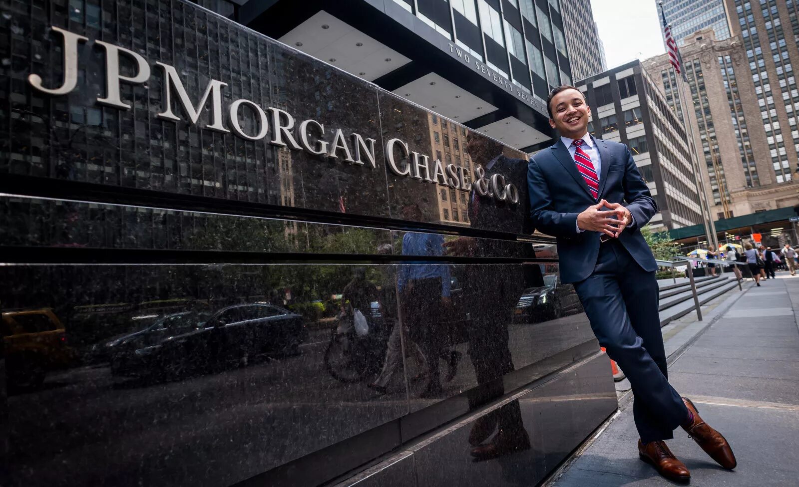 Морган чейз банк. J p m e 2. Jp morgan gold. Jp морган. J p m e 2.