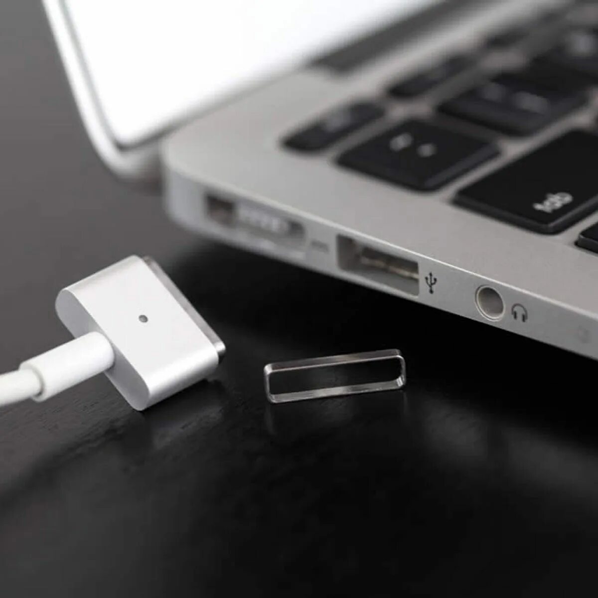 Как зарядить magsafe. Magsafe 2 разъем для macbook pro 2015. magsafe ipad pro. macbook air m2 magsafe. что такое magsafe на айфон.