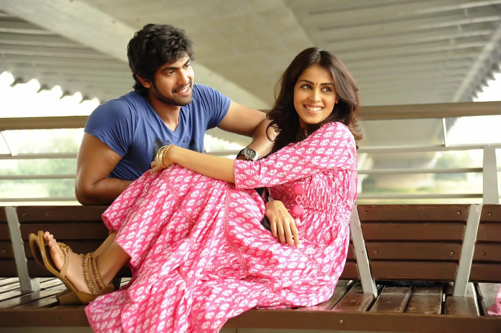 Genelia d'Souza Шахрукх. Индийский предводитель. Movie stills