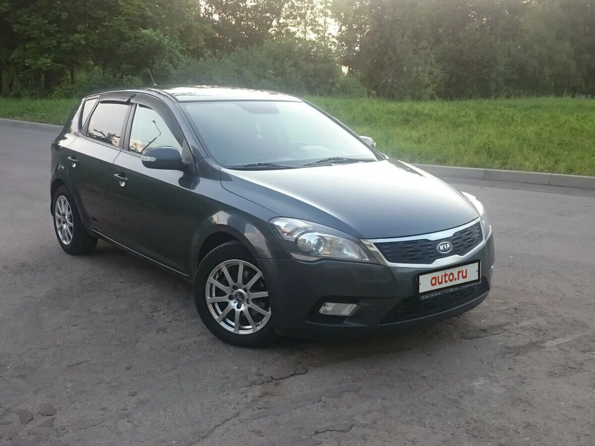 Киа сид 1.6 бензин. Kia Ceed 2011 серый. Kia Ceed 2011 FL. Kia Ceed 1 Рестайлинг. Киа СИД 2011 серая.