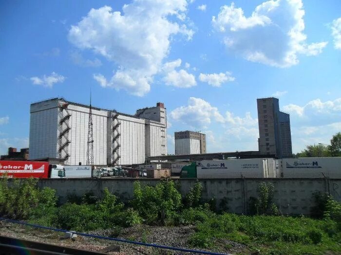 Мукомольный завод москва. Мелькомбинат сыктывкар. Мелькомбинат 1 новосибирск. Мелькомбинат невинномысск. Мелькомбинат новосибирск.