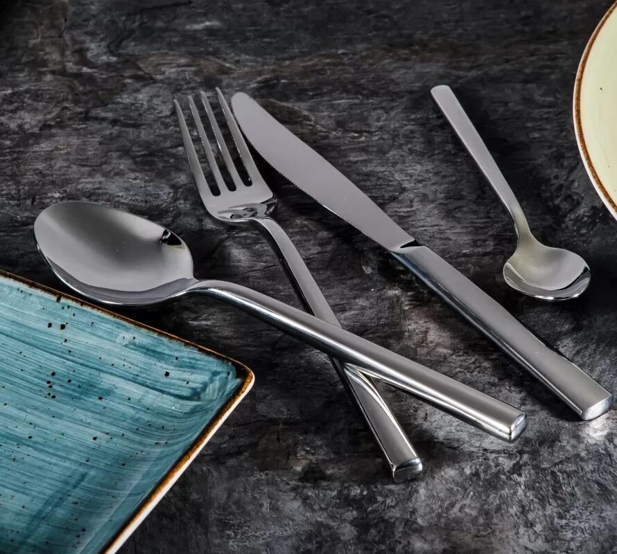 Стол. Мир ложек. Ложка чайная "элегия" (м31). Вилка столовая мерседес. Столовая ложка уралочка позолоченная.