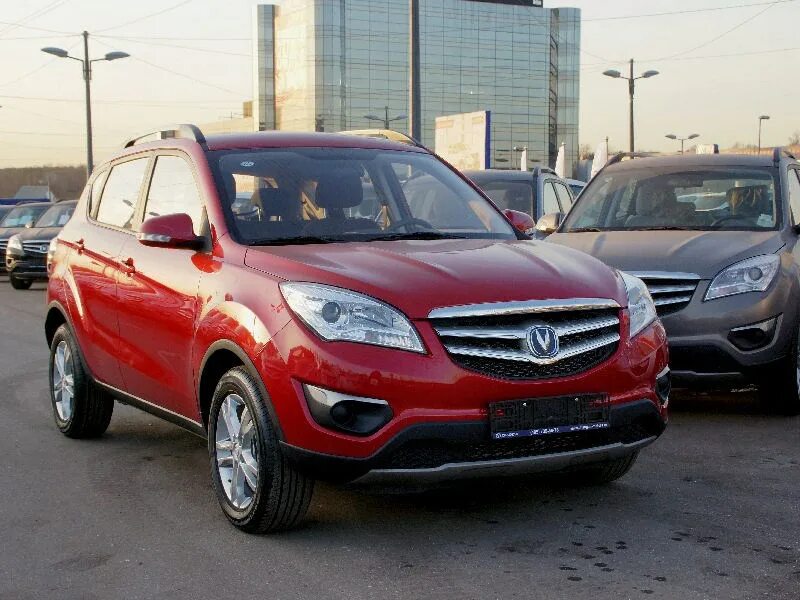Чанган cs35. Changan cs35plus 1. Чанган cs35 обзор. Changan cs35. Машина чанган cs35 плюс.