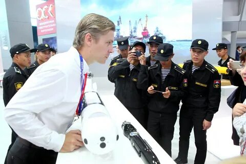 Международный военно морской салон