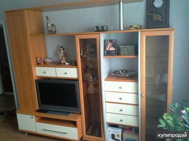 Авито отдам стенку. Авито отдам стенку