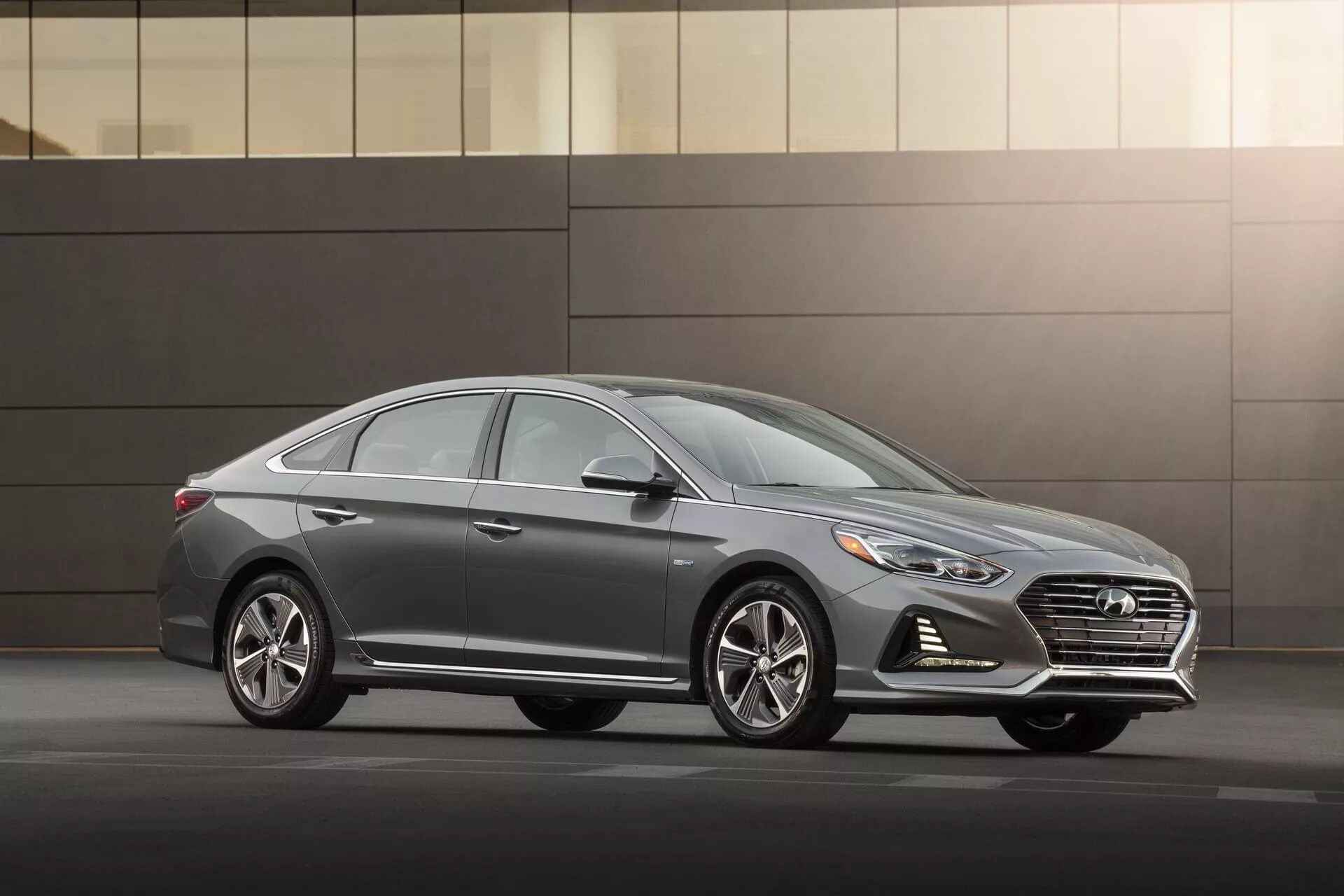 Как выглядит хендай соната. Hyundai sonata 2018. хендай соната 2025. hyundai sonata 2025. hyundai sonata hybrid 2018.