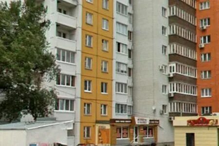 Улица космонавтов 8а