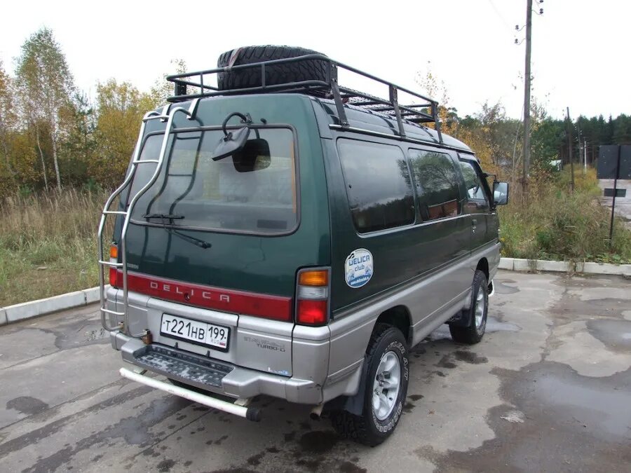 Кузов mitsubishi delica. Mitsubishi Delica p35w. Мицубиси Делика p25w. Делика 35 кузов. Мицубиси Делика 35 кузов.