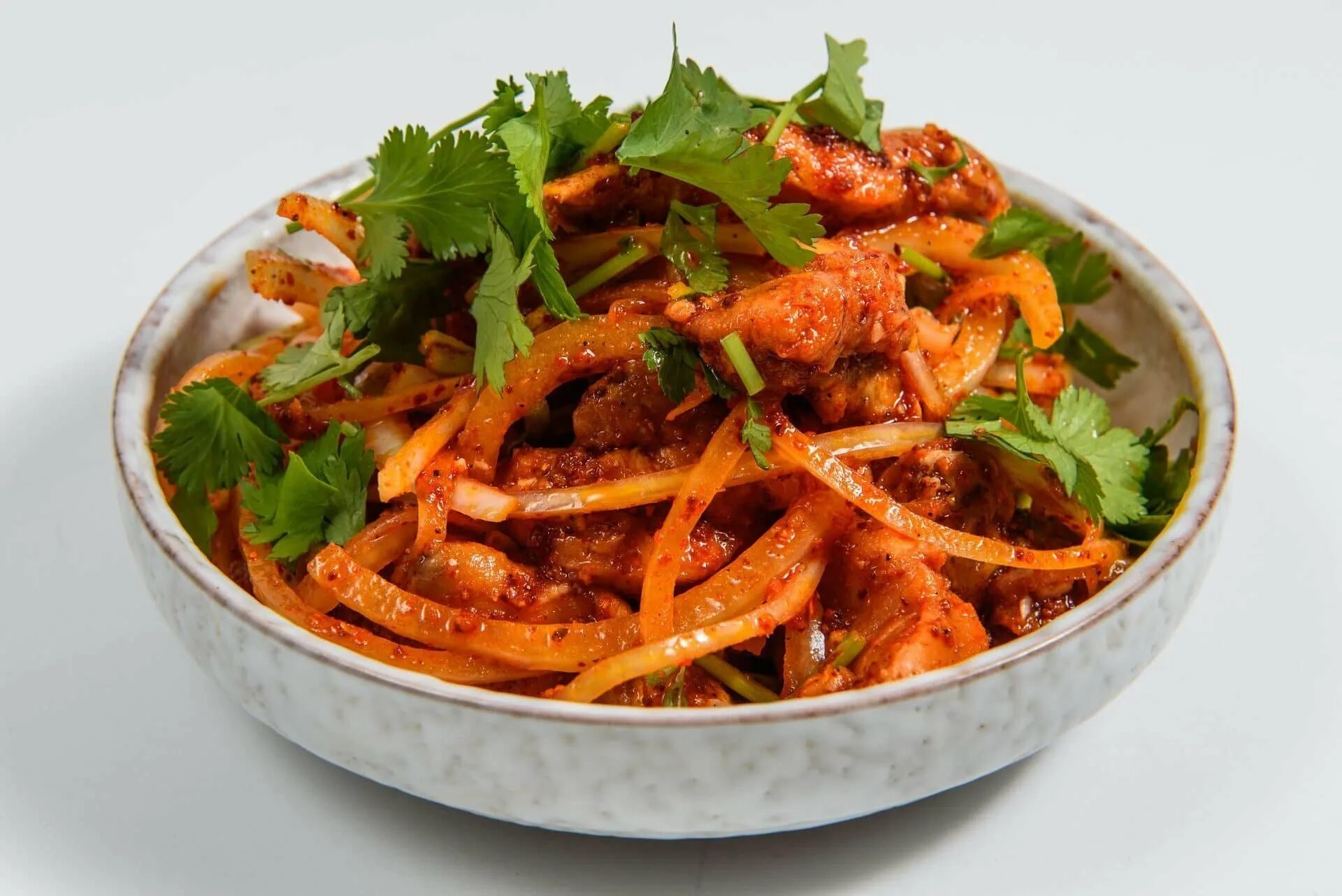 Акватория рыба хе по-корейски. Хе из мяса. Хве корейская еда. Корейский салат хе из курицы. Корейское хе.