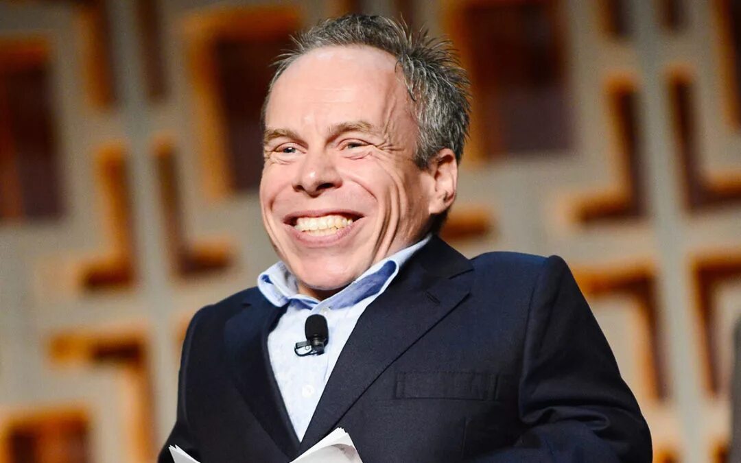 Дэвис уорвик. Уорик эшли дэвис. Уорвик дэвис гарри поттер. Дэвис уорвик. Уорвик девис крюкохват.