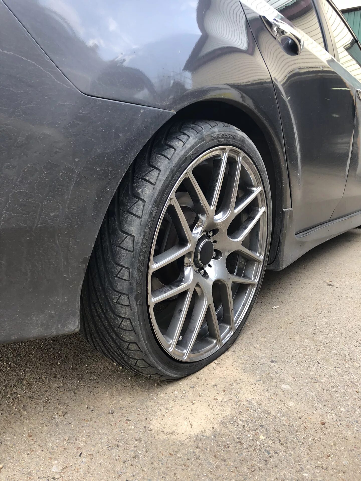 Высокий профиль резины. Accord 8 резина 225/40 r18. 245 40 R17 Honda Accord. 245/35 R18 8.5j. Triangle 225/50 r17 drive2.