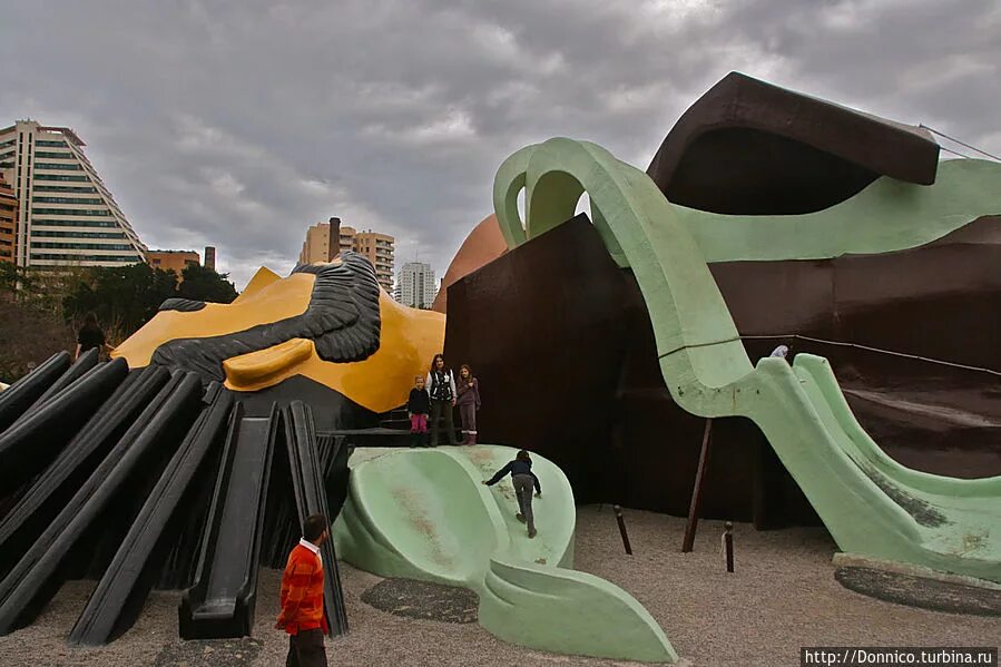 Неопарк гулливер. Парк гулливер валенсия. парк гулливер (parque gulliver), валенсия. детская площадка гулливер валенсия. площадка гулливер испания.