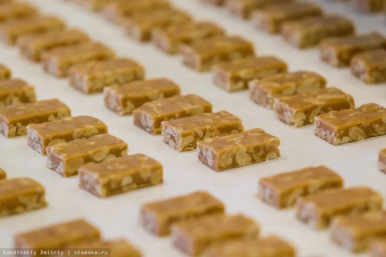 одежда продавцов точек общепита. крупской в санкт петербурге. кондитер оформитель. кондитерская фабрика спб крупской. евроконд избербаш кондитерская фабрика.