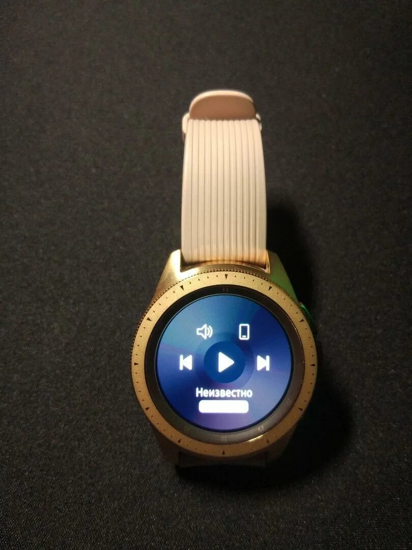 Samsung galaxy watch золото