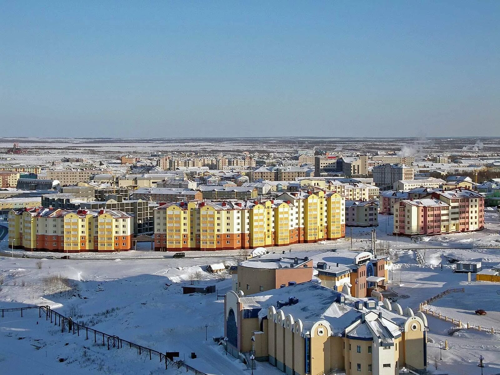 Салехард ямало-ненецкий автономный округ. Ненецкий автономный округ салехард. Ненецкий автономный округ столица нарьян-мар. Емальнемецкий автономный округ. Ямало ненецкий надым.