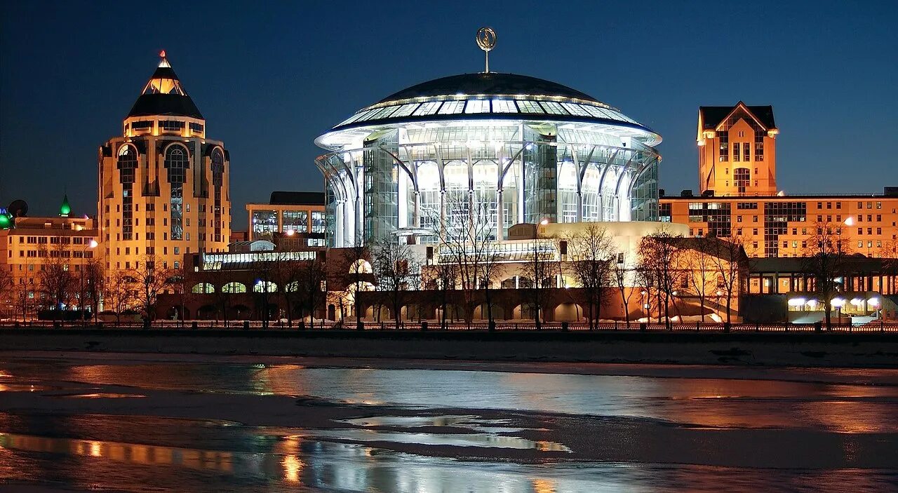 москва музыкальный. космодамианская набережная москва. московский международный дом музыки. москва, ммдм, светлановский зал. , 52, стр.