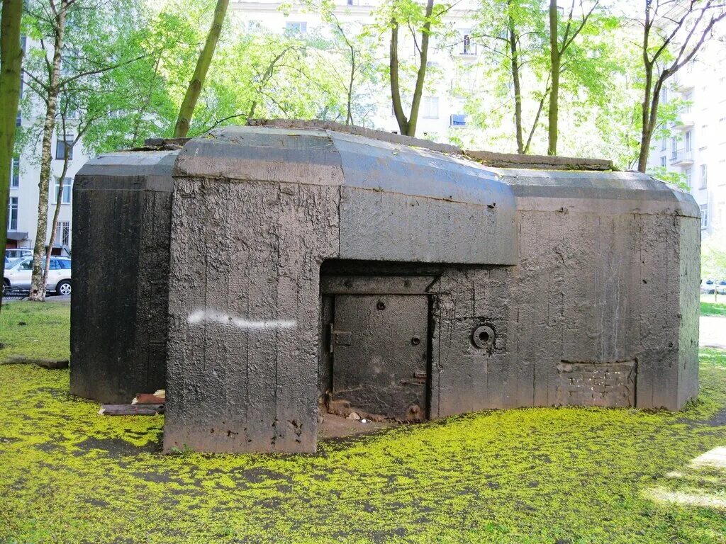 Деревоземляная огневая точка фортификационные сооружения. Окоп для наблюдательного поста. Землянка фортификационное сооружение. Помещение от огня противника в оборонительных сооружениях. Дзоты второй мировой войны.