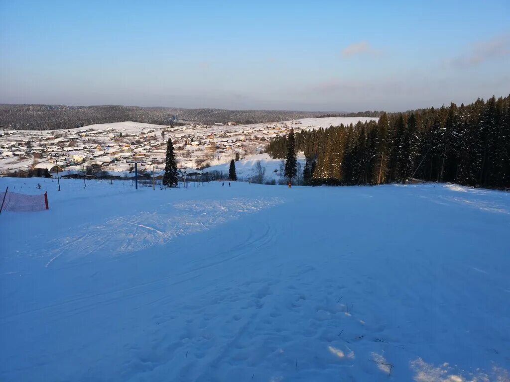 Гора Воронина Михайловск. Горнолыжного центра гора Воронина. Гора Воронина Михайловск гостиница. Гора Воронина Свердловская область. Горы михайловска