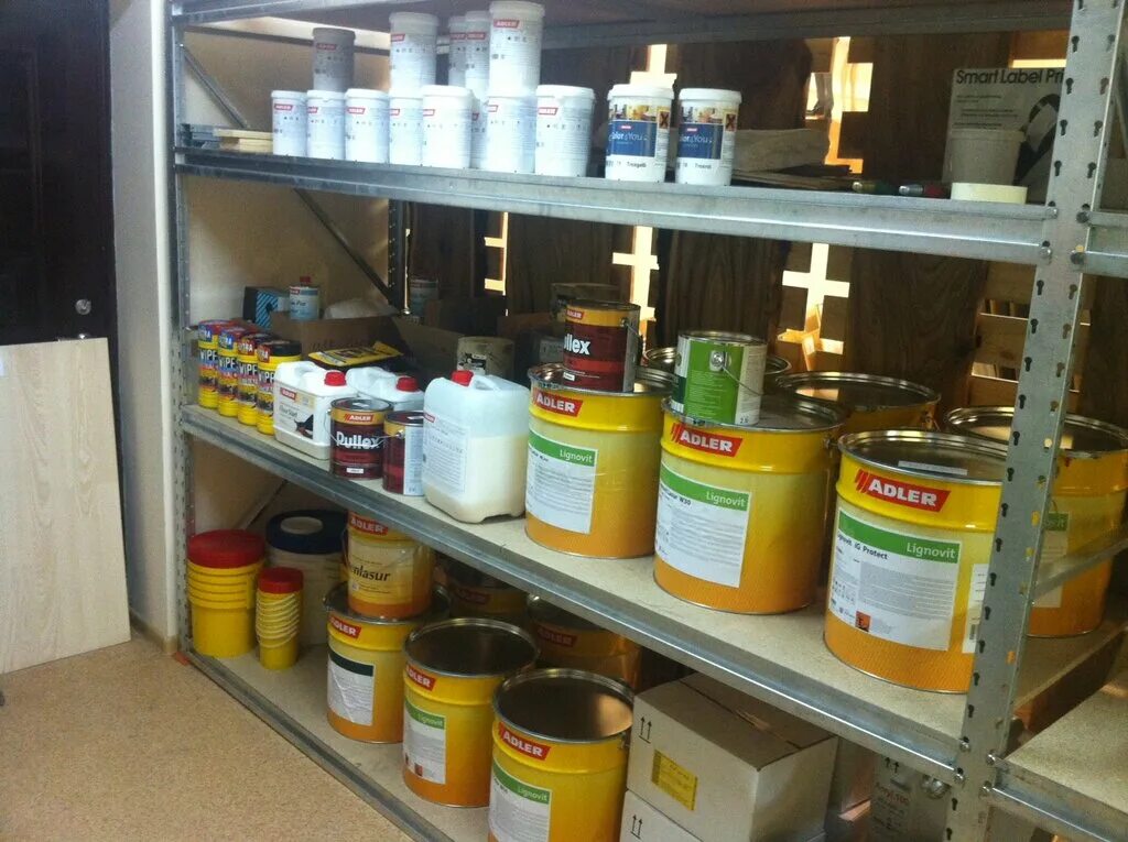 Хранение бытовой химической продукции. Сырье для лакокрасочных изделий. Утилизация лакокрасочных материалов. Склад горючих материалов. Хранение краски на складе.