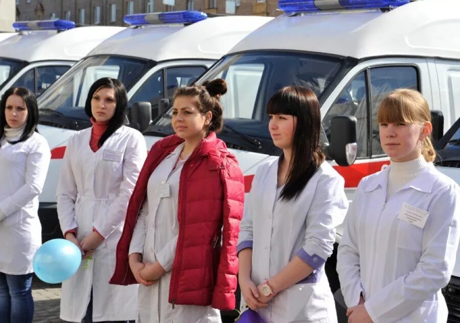 Фельдшер брянск. Гауз «брянская городская станция скорой медицинской помощи». станция скорой помощи батайск. скорая брянск фельдшер. гбуз бгссмп брянск.