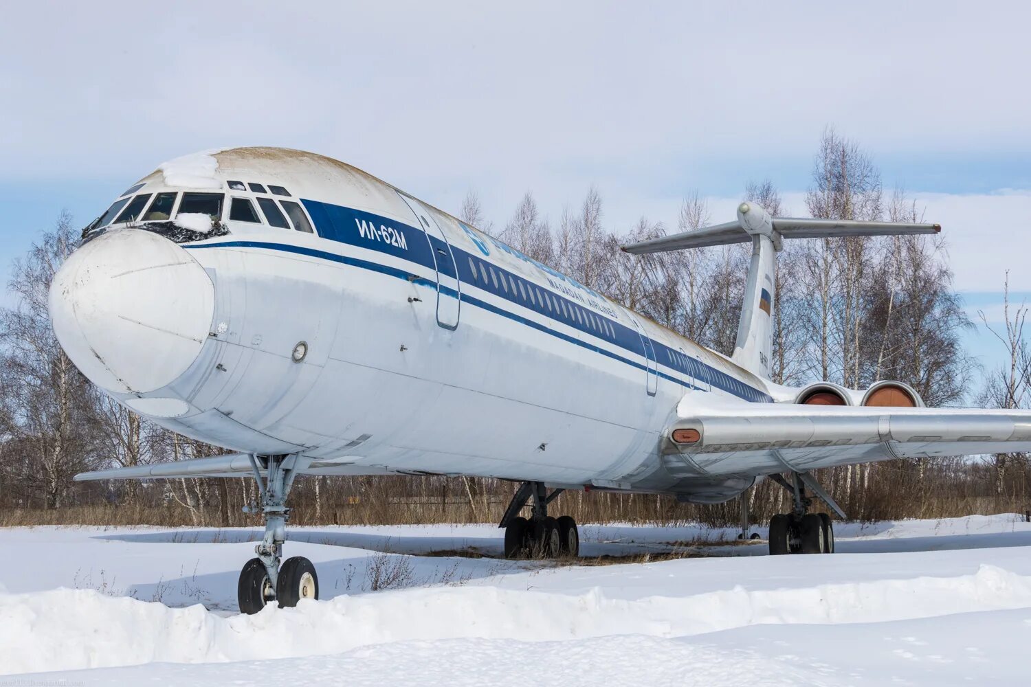 Самолеты ил купить. Ил-62 пассажирский самолёт. Шасси ил-62. Ил-62 Аэрофлот Россия. Ил-86 пассажирский самолёт.