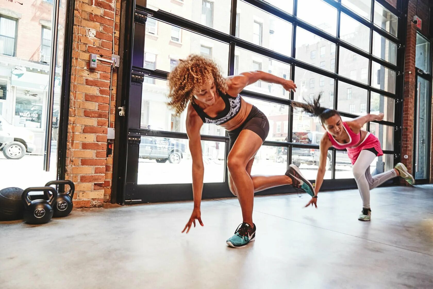 Табата тренировка что это такое в фитнесе. Hiit кардио. виит(hiit)-тренировка. высокоинтенсивные интервальные тренировки (виит). тренировка hiit (high intensity interval training).