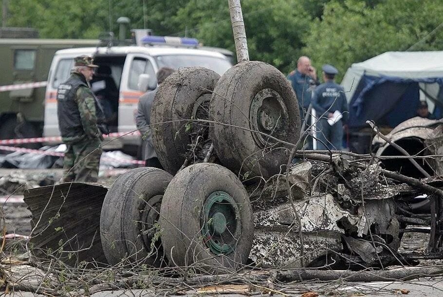 Катастрофа ту-134 под Петрозаводском. Ту 134 Петрозаводск катастрофа. Катастрофа ту-134 под Петрозаводском в 2011 году. Катастрофа ту-134 лебяжий луг. Катастрофа самолета в иваново