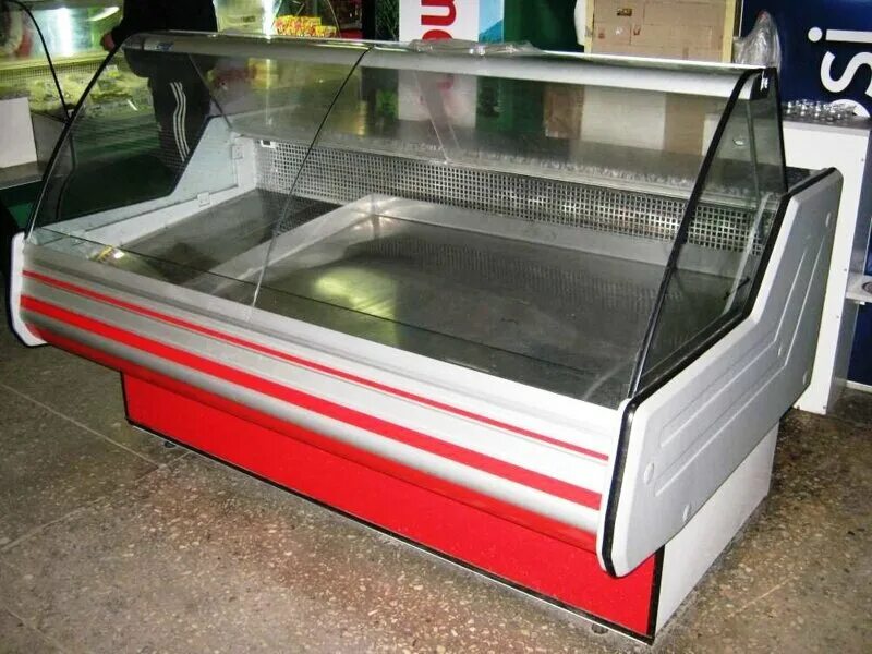 Продам торговые б. Витрина-прилавок холодильная 60/1524 мм. Торговый холодильник витрина. Холодильная витрина для колбасы. Витрина холодильник под рыбу.